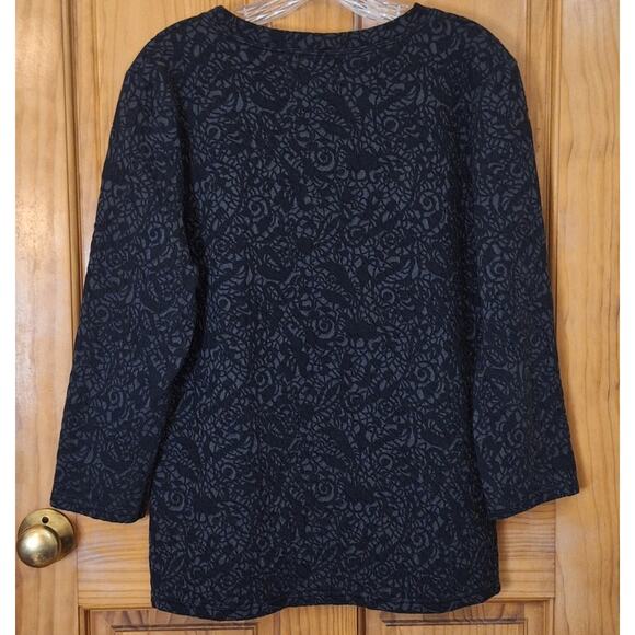 Linnea Shirt Women's Medium Black Textured Floral Artsy Steampunk Victorian Goth - Picture 3 of 6